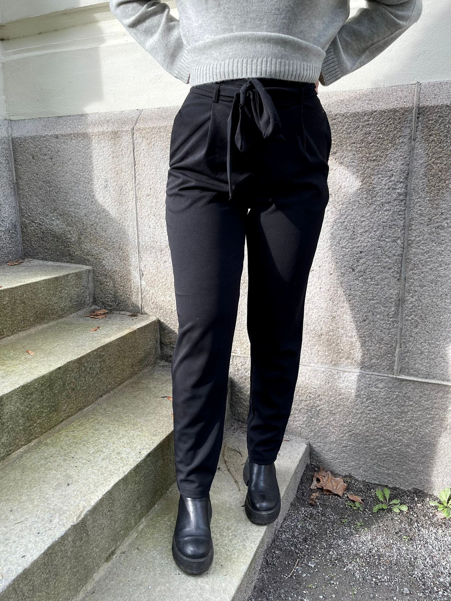 VICLAVA Trousers - Black