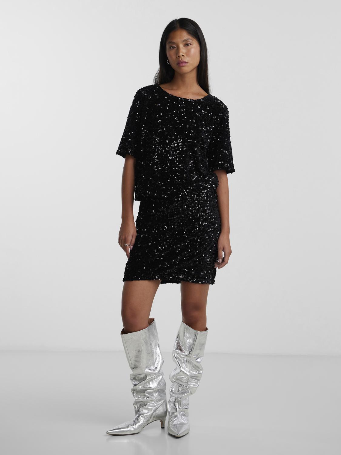 PCKAM T-Shirts & Tops - Black